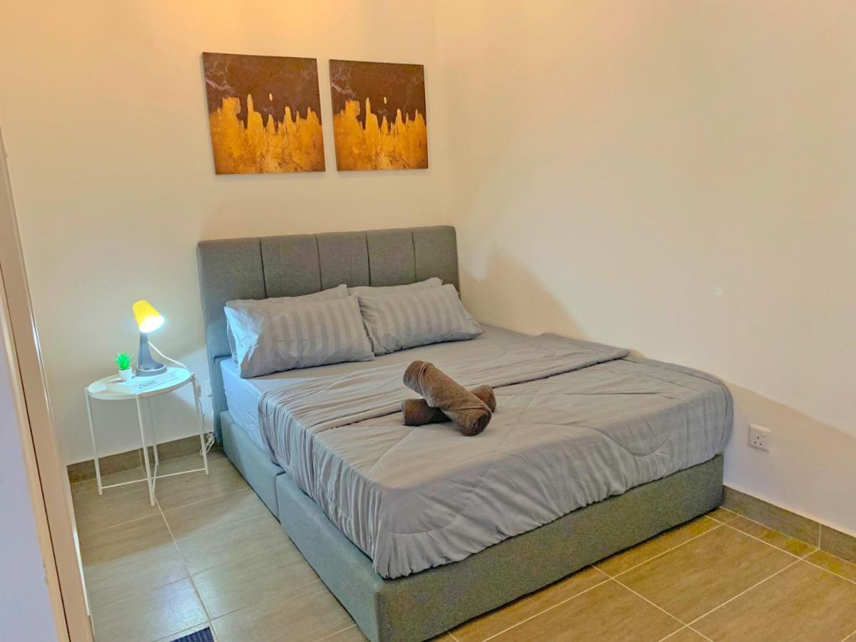 Netflix Two Bedroom Troika Kota Bharu Homestay 182 Exterior photo