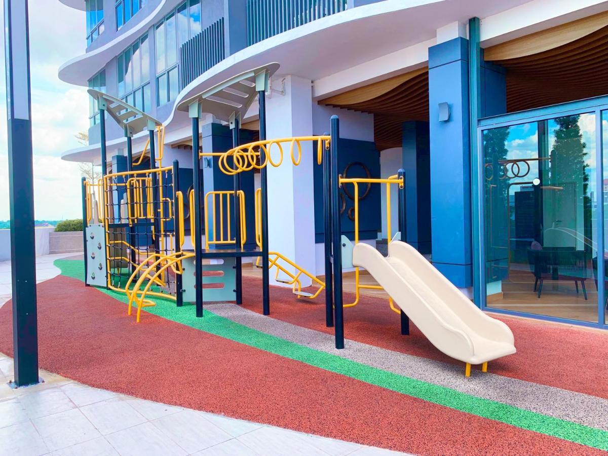 Netflix Two Bedroom Troika Kota Bharu Homestay 182 Exterior photo