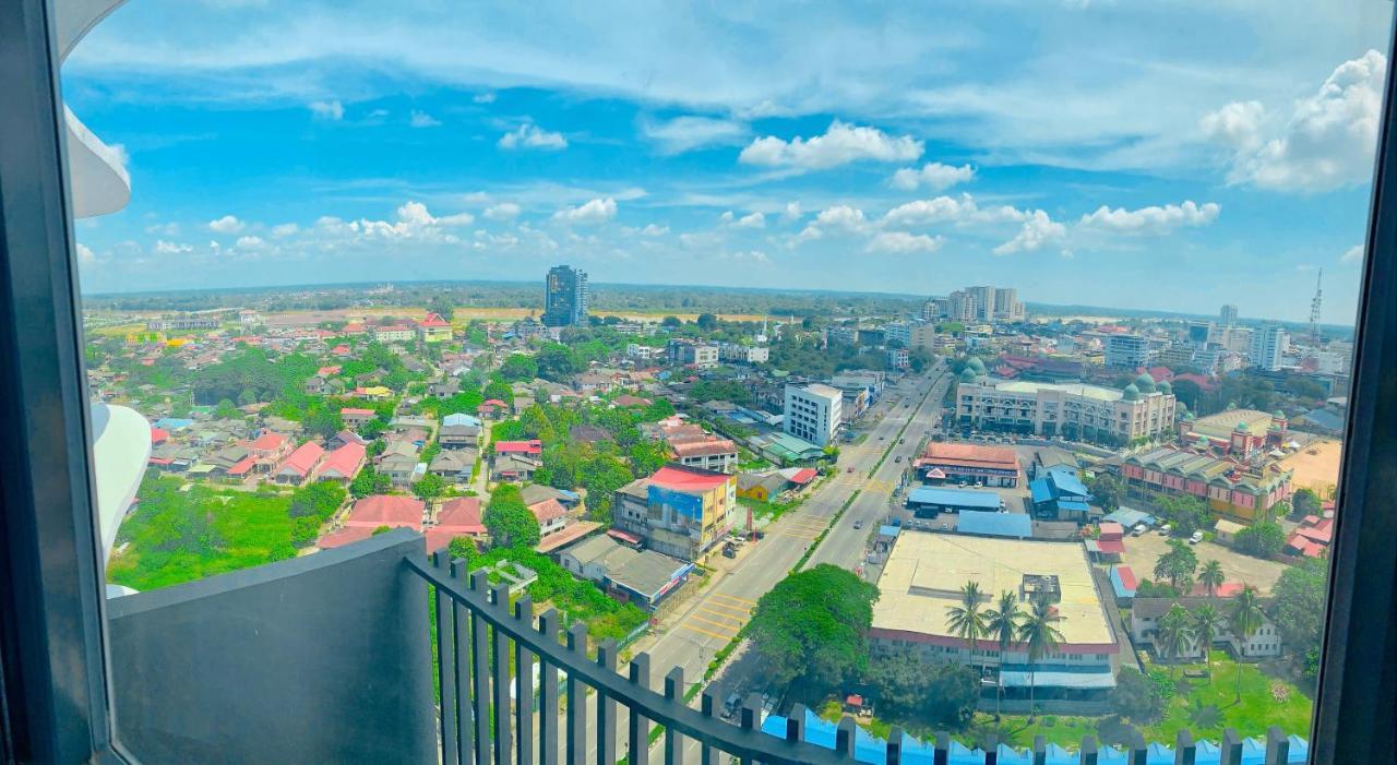 Netflix Two Bedroom Troika Kota Bharu Homestay 182 Exterior photo