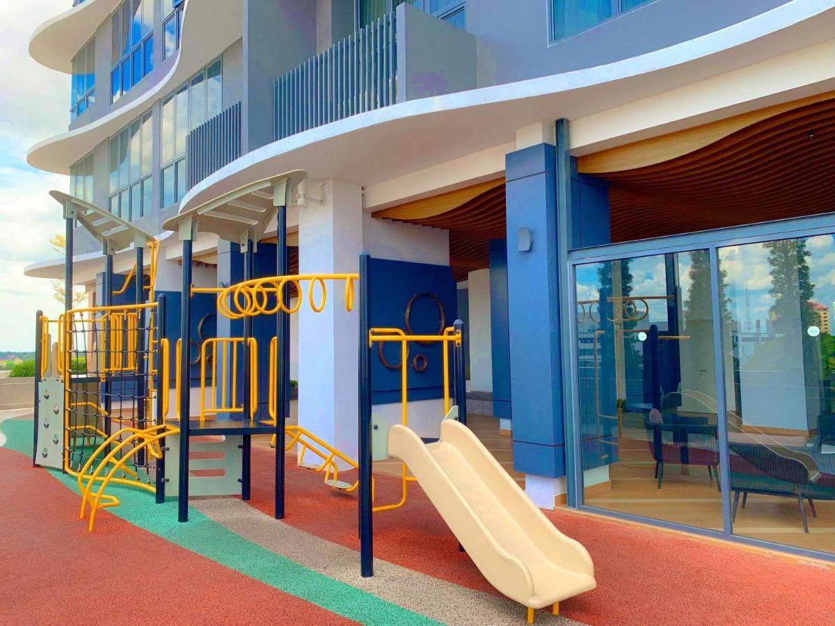 Netflix Two Bedroom Troika Kota Bharu Homestay 182 Exterior photo